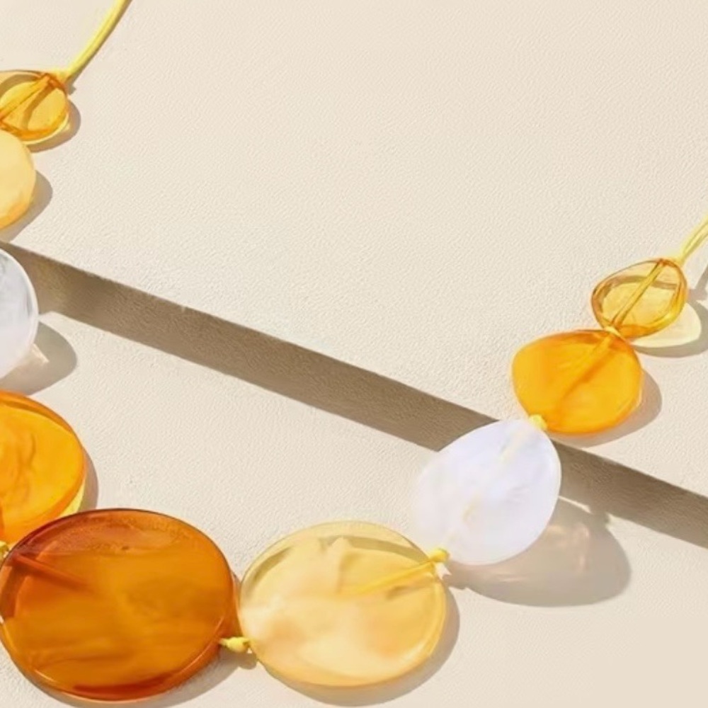 Elegant Multicolor Beaded Necklace